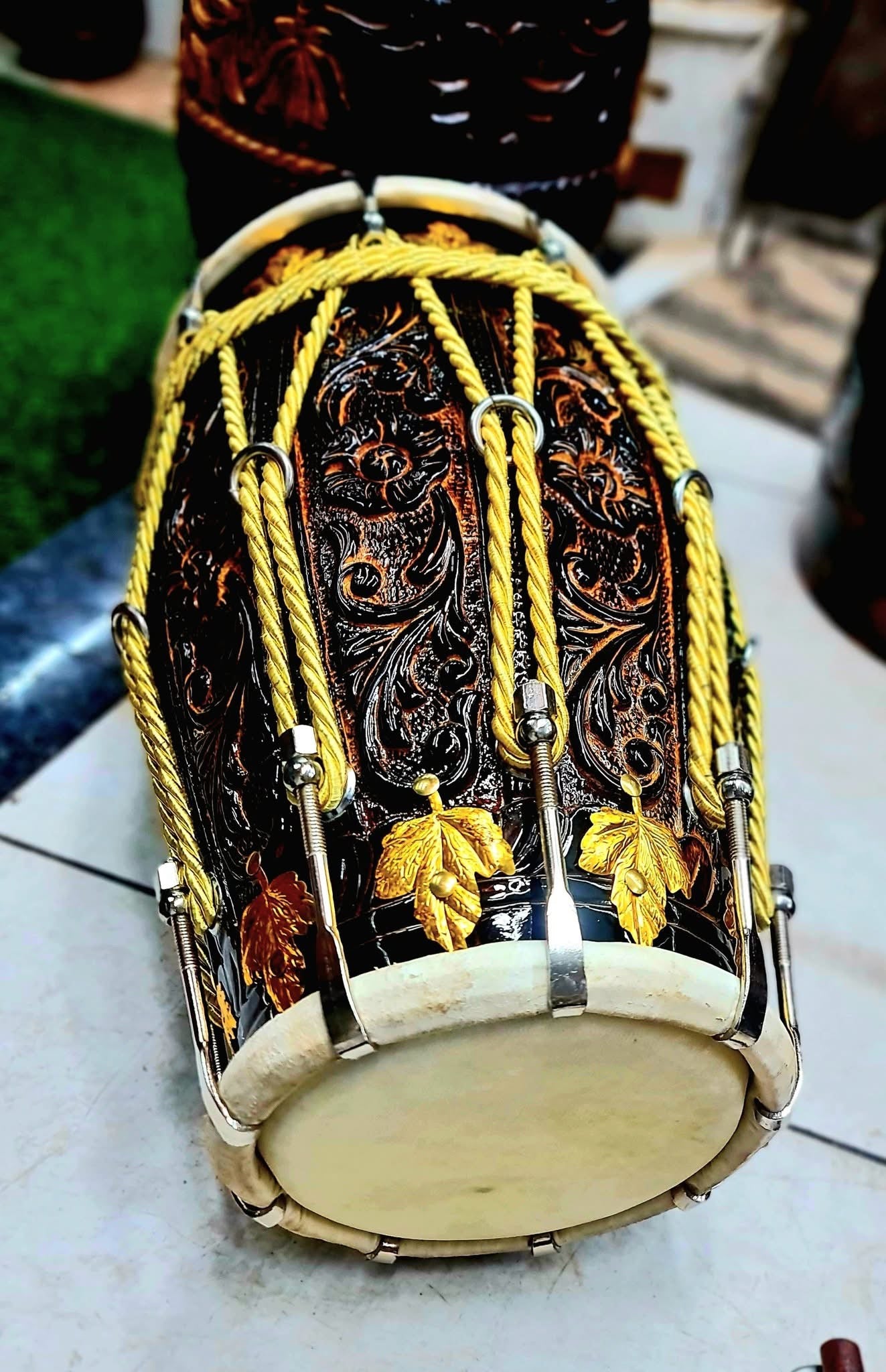 Higher-end, fully carved professional Dholak with bag