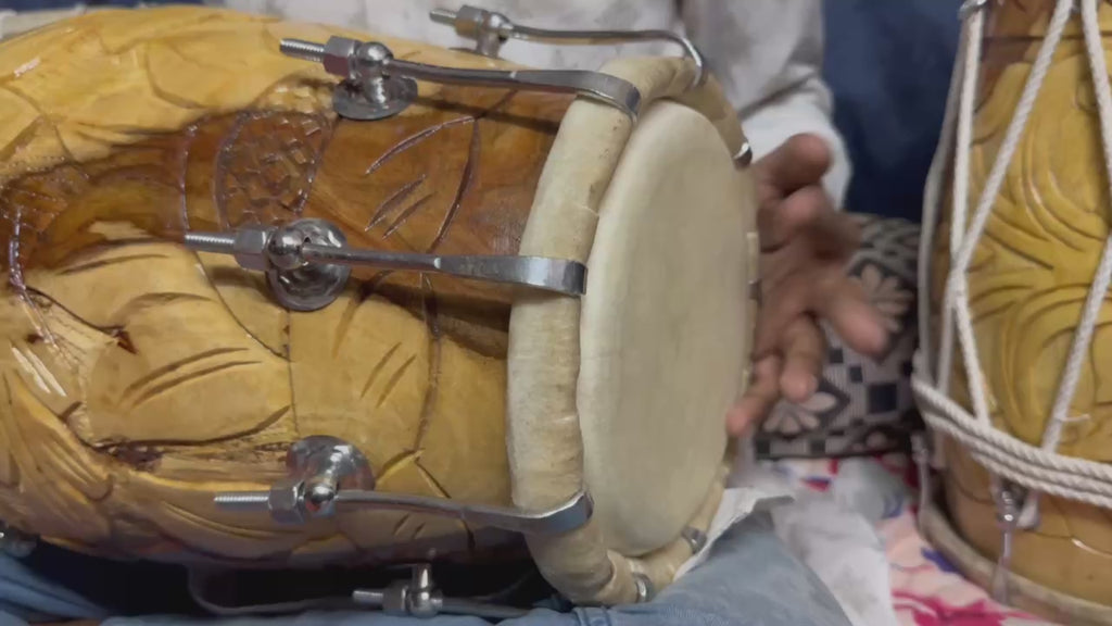 PROFESSIONAL HIGH QUALITY CARVED NUT & BOLT  DHOLAK